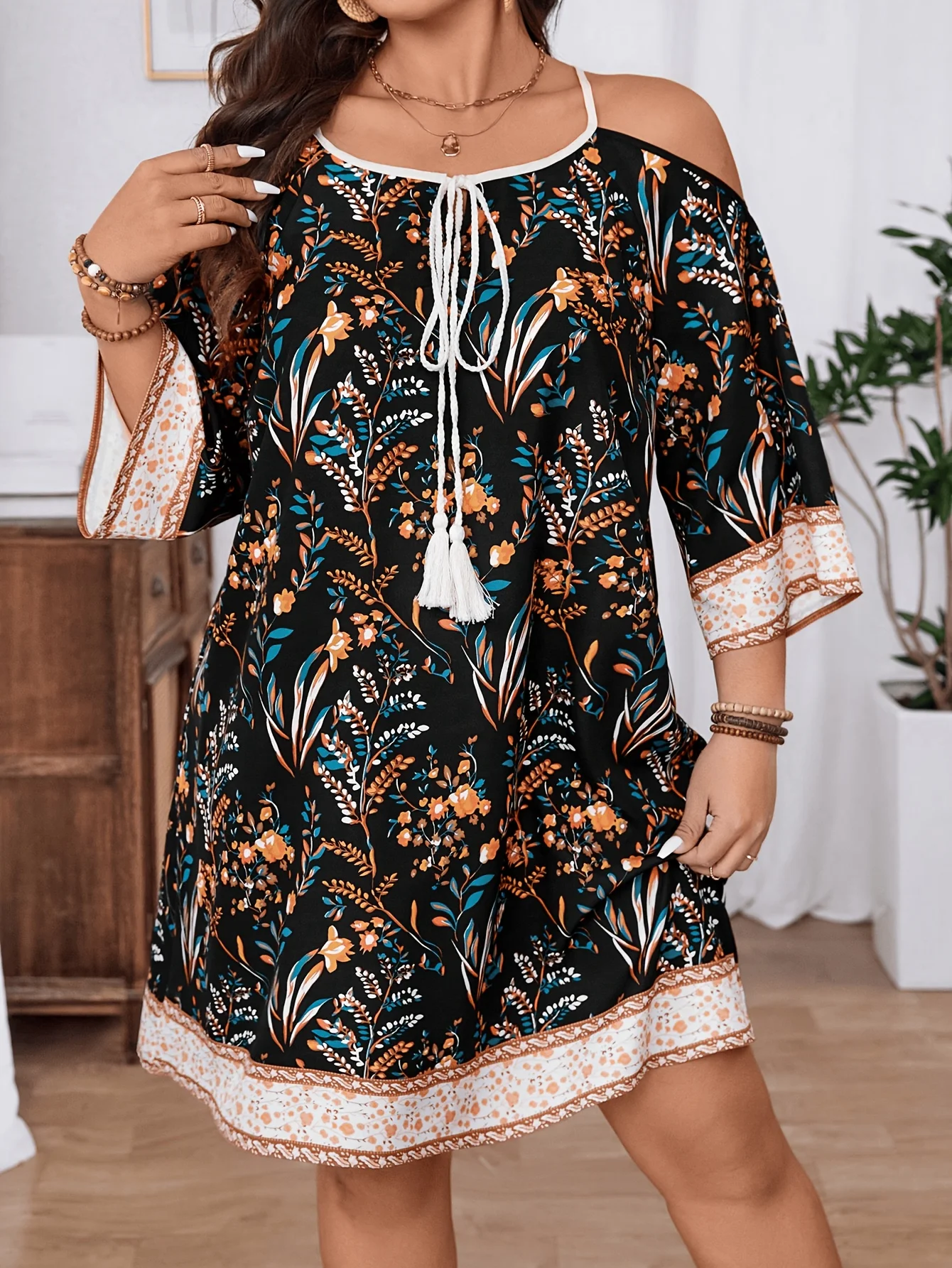 

Elegant Ethnic Print Off-Shoulder Maxi Dress, Women's Fashionable Long Sleeve Casual Party Gown, Comfortable & Stylish Design