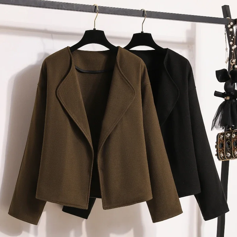 

Осень-зима, однотонная короткая верхняя одежда больших размеров с длинными рукавами, 2025 г., женская элегантная куртка с лацканами, модные уличные офисные женские повседневные пальто