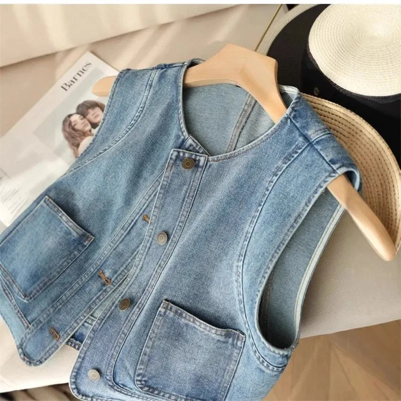

2026 Retro Denim Vest Loose Short Sleeveless Fashion Jacket Casual Top