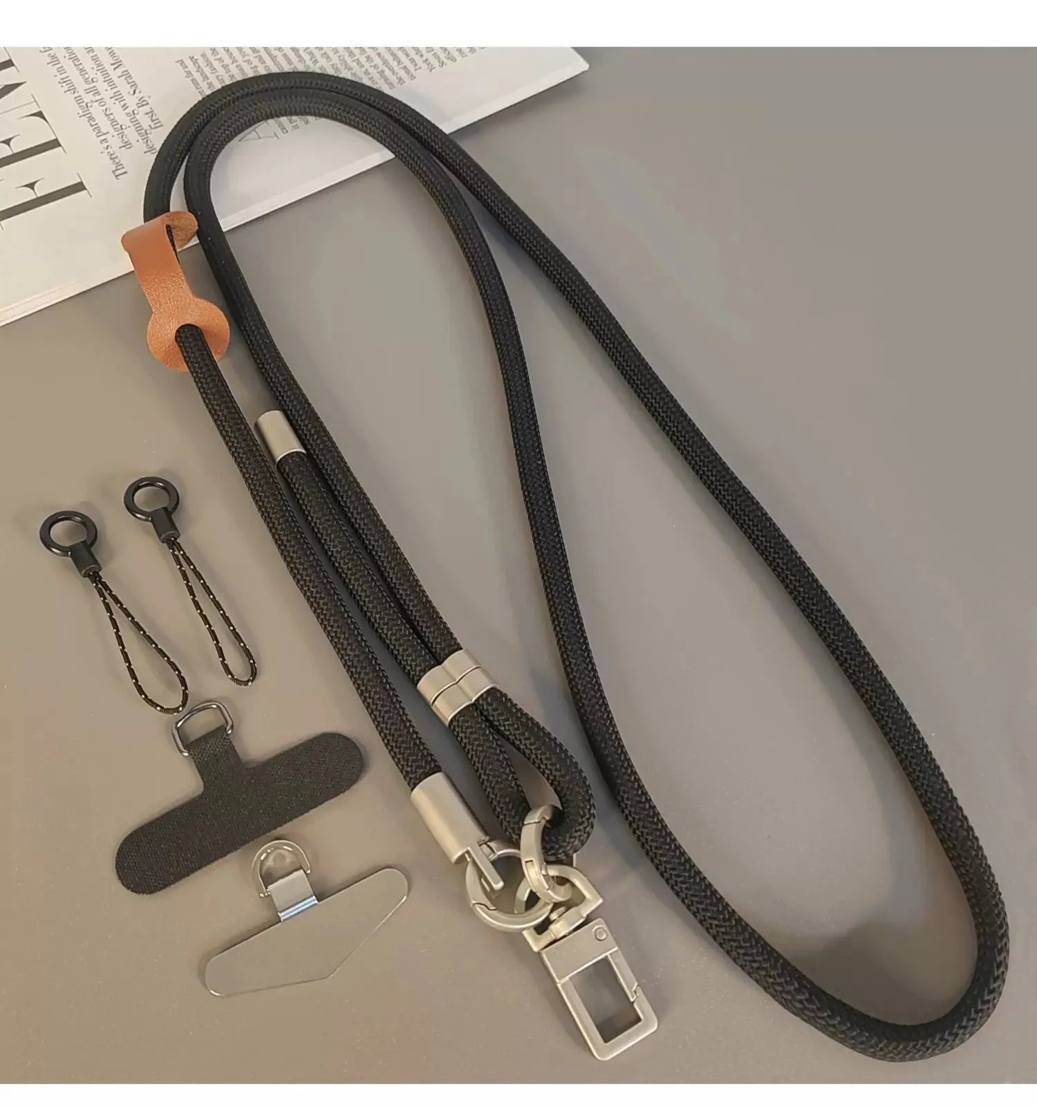 Verstellbares, hochwertiges Crossbody-Handyband – Langlebiges, minimalistisches Design mit Metallbeschlägen; Geeignet für Männer und Frauen; Inklusive