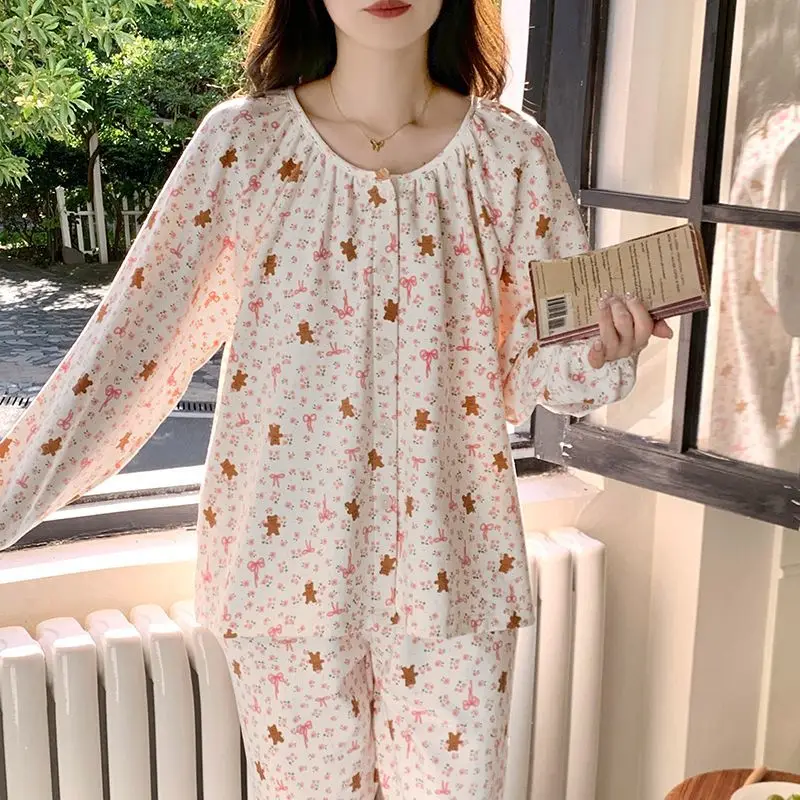 

Spring autumn Women's pajamas long sleeves sweet Comfortable Sleepwear French style little bear suit loose cartoon homewear
