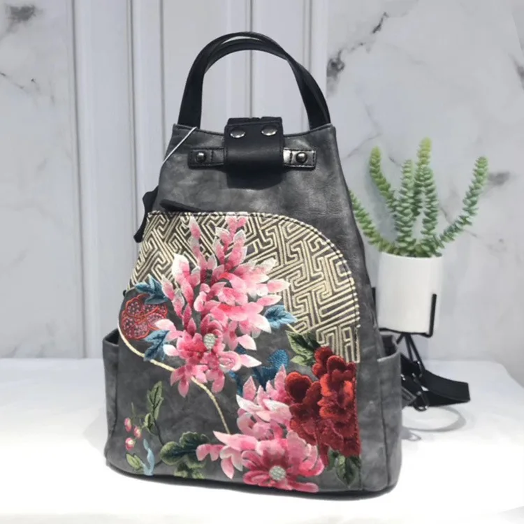 Johnature Vintage Bagpack 2024 New Chinese Style Handmade Embroidery Women Leather Bag Large Capacity Female Travel Backpack