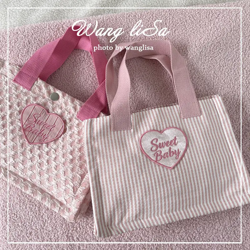 Girl Heart Bento Bag Women's Bags High Value Love Embroidery Portable Lunch Box Bag Casual Storage Bag for Girls 2026 New