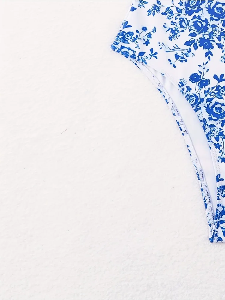 المرأة 2025 مطبوعة Strappy مجموعة البكيني مثير ارتداءها الصيف ملابس الشاطئ ثوب السباحة عطلة جديدة وتتسابق امرأة