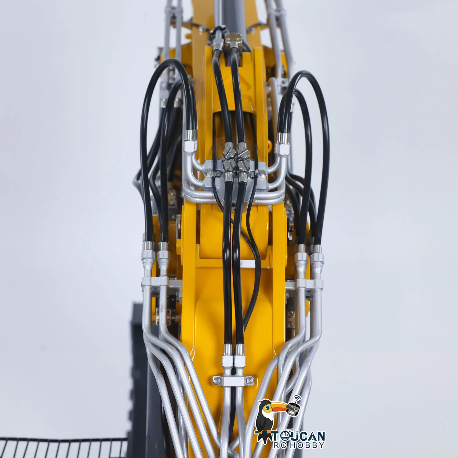 LESU LR956 Metall 1/14 RC Hydraulikbagger 3 Arme Ferngesteuertes Baggermodell 4+3CH Ventil Doppelpumpen Licht Flysky PL18EV LITE