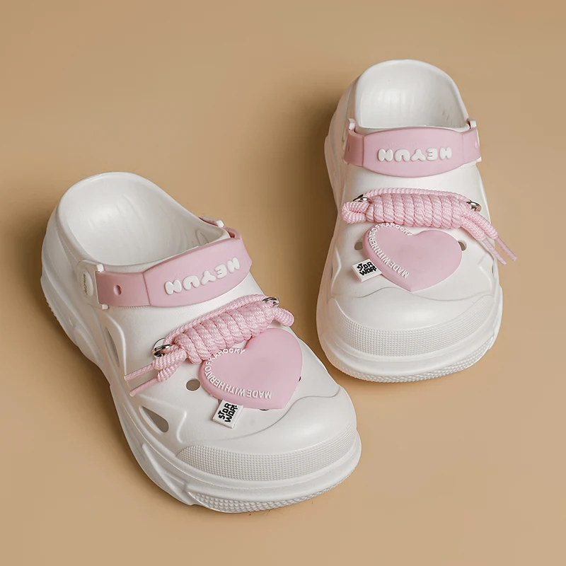 

Fashionable Beach Sandals Thick Bottomed Heeled Hollow Out Women's Shoes Summer Fairy Women's Heart Clogs