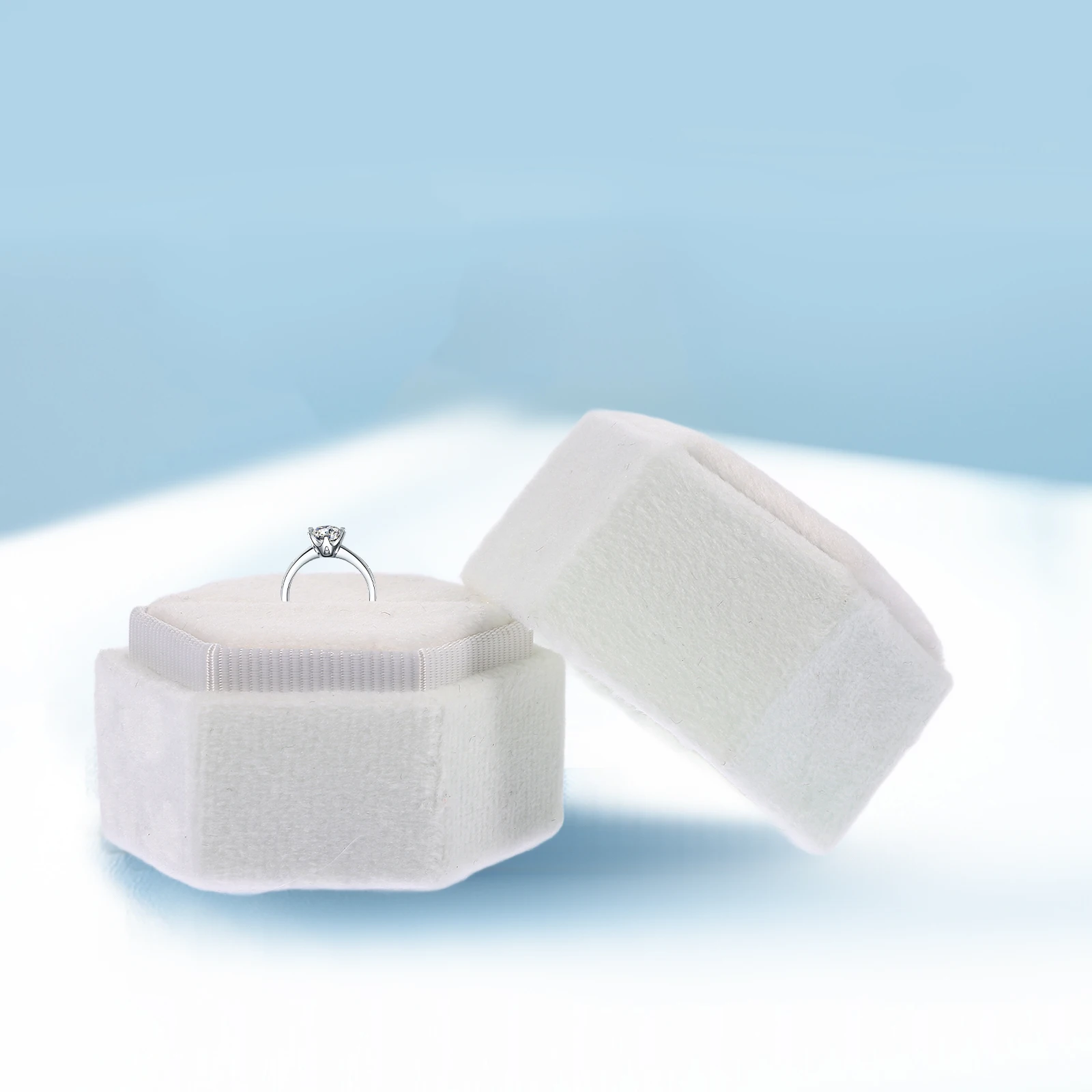 

Wedding Ring Box Holder Jewelry Organizer Portable Travel Case for Women Engagement Bridal Gifts Velvet Ring Box