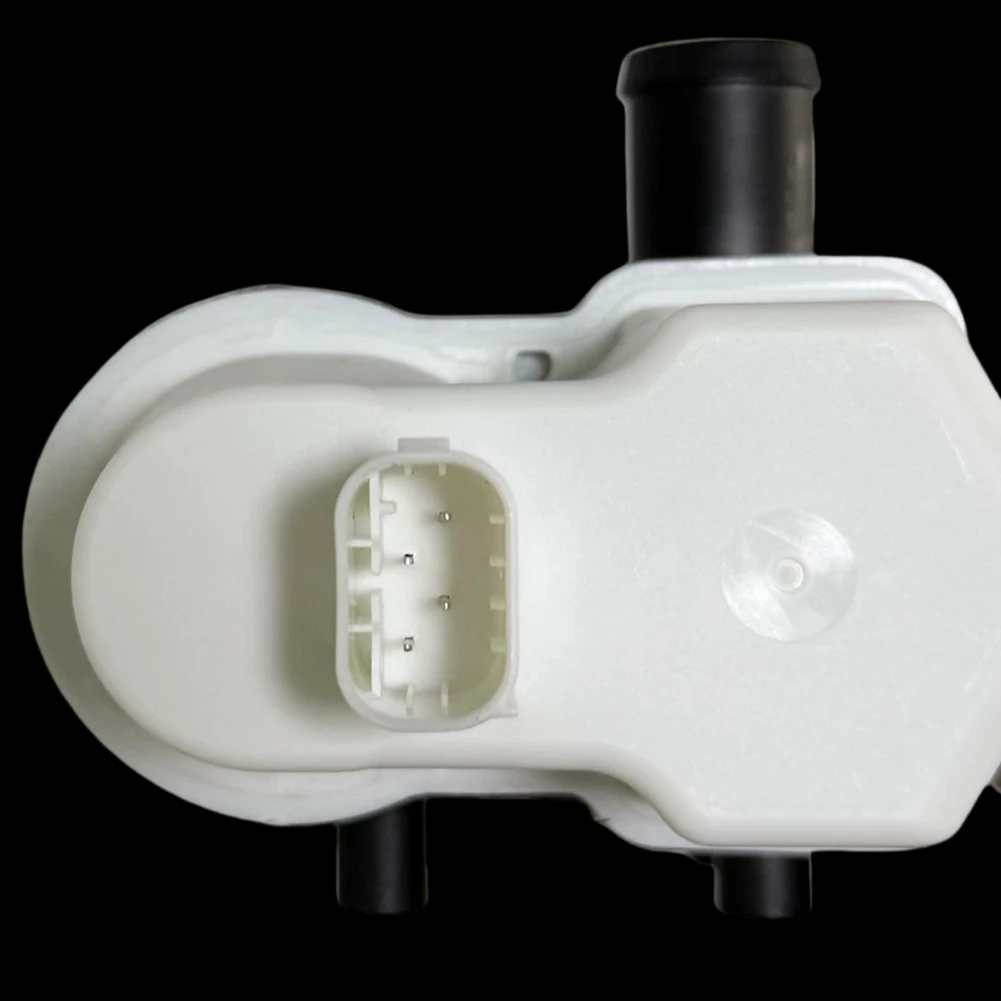 

For Mazda 5 For 6 CX-7 Volvo C70 S60 S70 S80 31321575 Car Fuel Vapor Leak Detection Pump-AJ5118581A