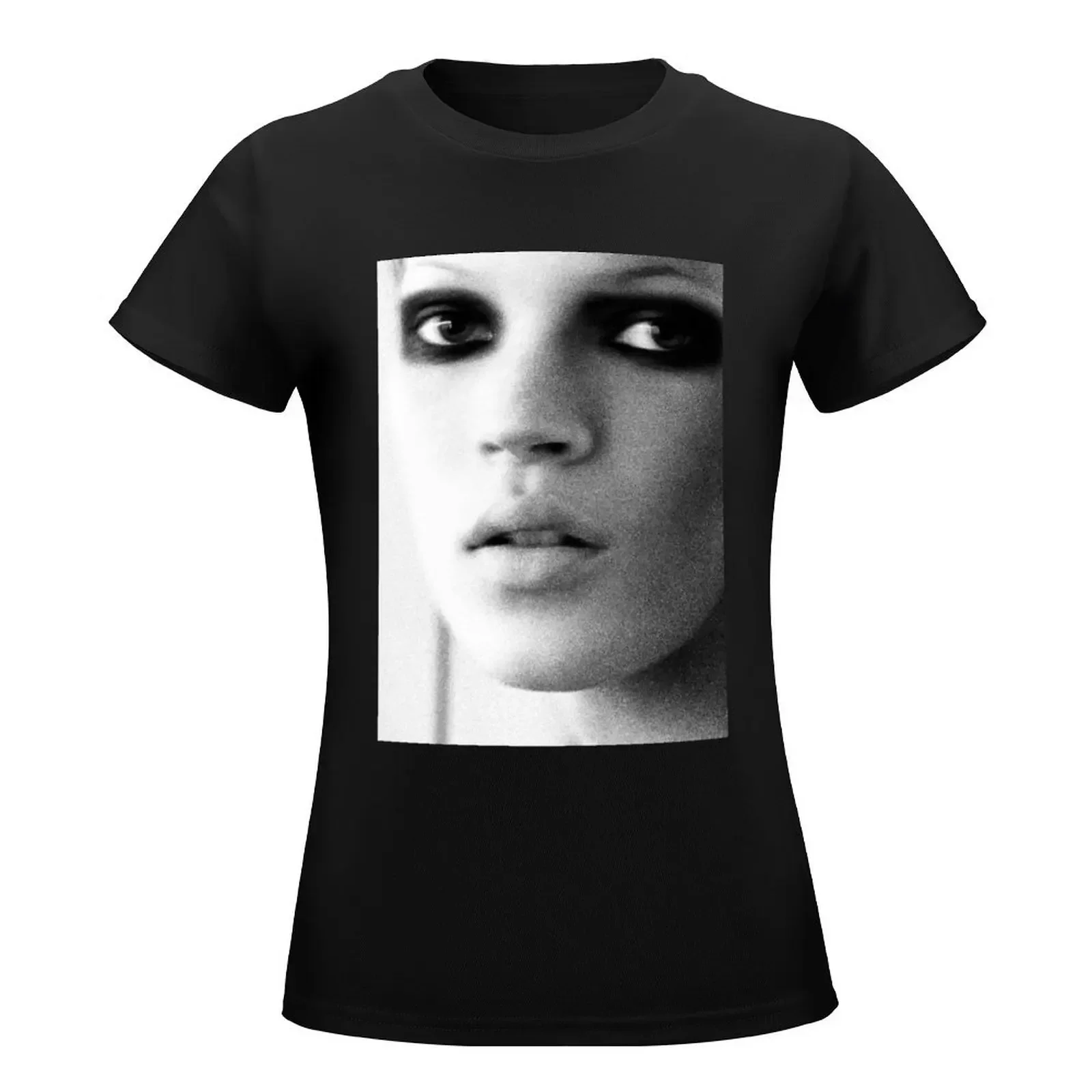 Kate Moss is the boss... black and white fashion photography T-Shirt tees summer tops aesthetic clothes t-shirts for Women pack