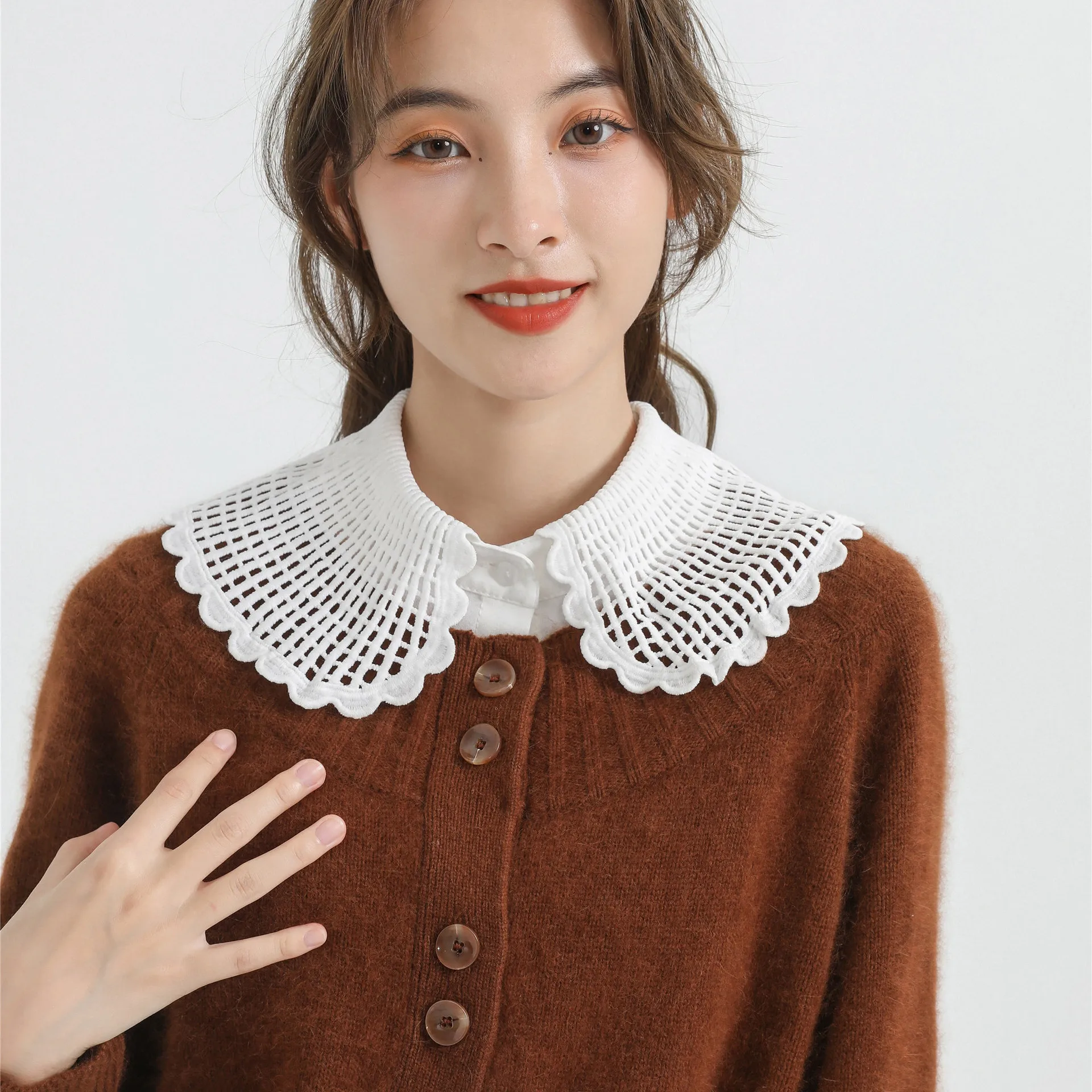 

White Hollow Out Lapel Fake Collars for Women Shirt Detachable Collars Neckwear Decorative Female Korean Fake Collar