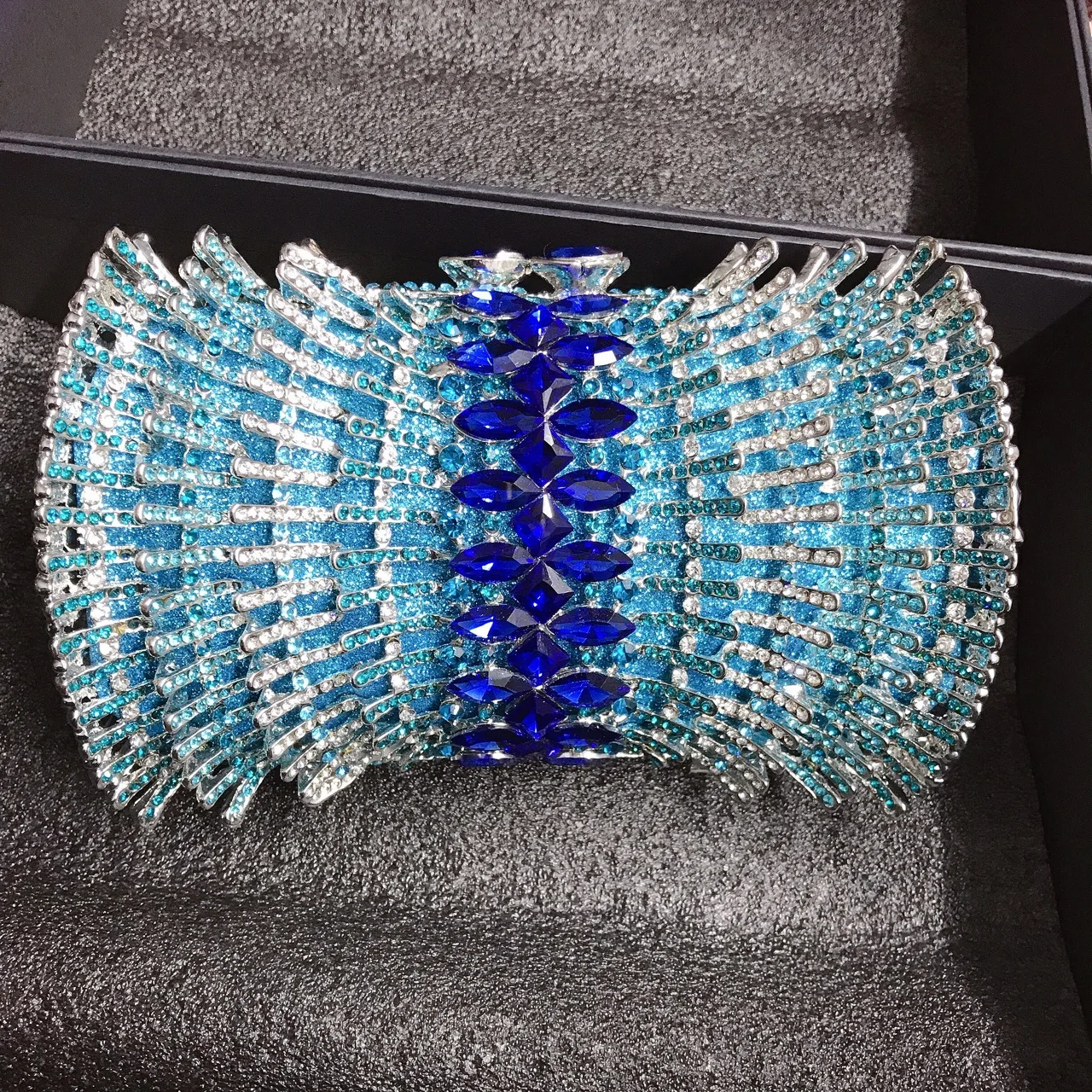 

Lady Red/Orange Metal Crystals Evening Clutch Bags Luxury Women Wedding Party Purse Ball Handbags Rhinestone Mini Minaudiere Bag