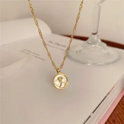 French Retro Gold Color Rose Necklace Fashion Metal Circle Pendant Clavicle Chain Exquisite Necklace for Women Elegant Jewelry