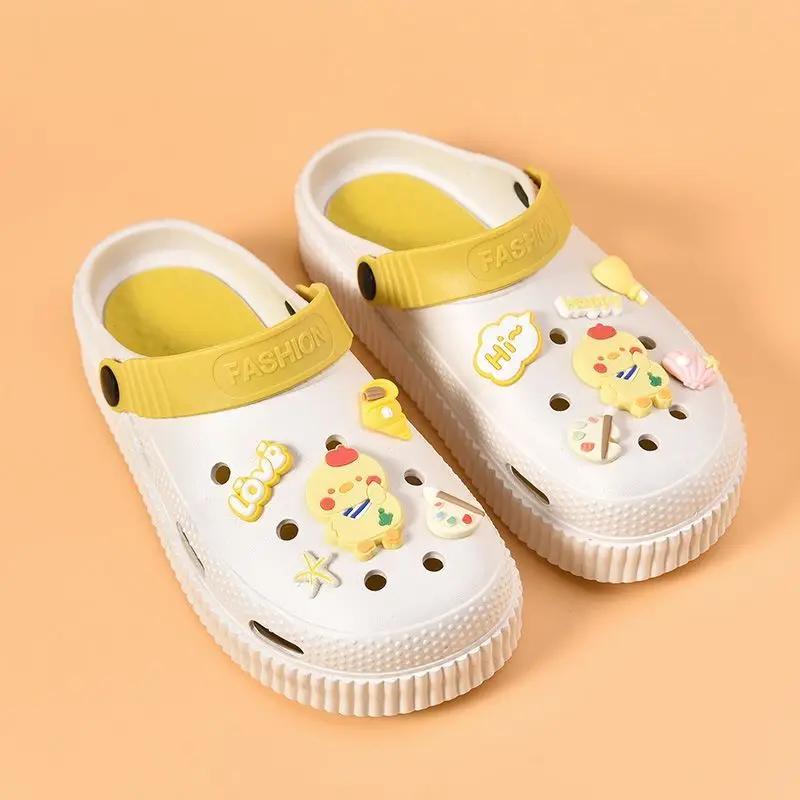 Love and Deepspace Anime Rafayel الصيف المضادة للانزلاق في الهواء الطلق أحذية الشاطئ عادية ثقب النعال الصنادل مريحة للتنفس