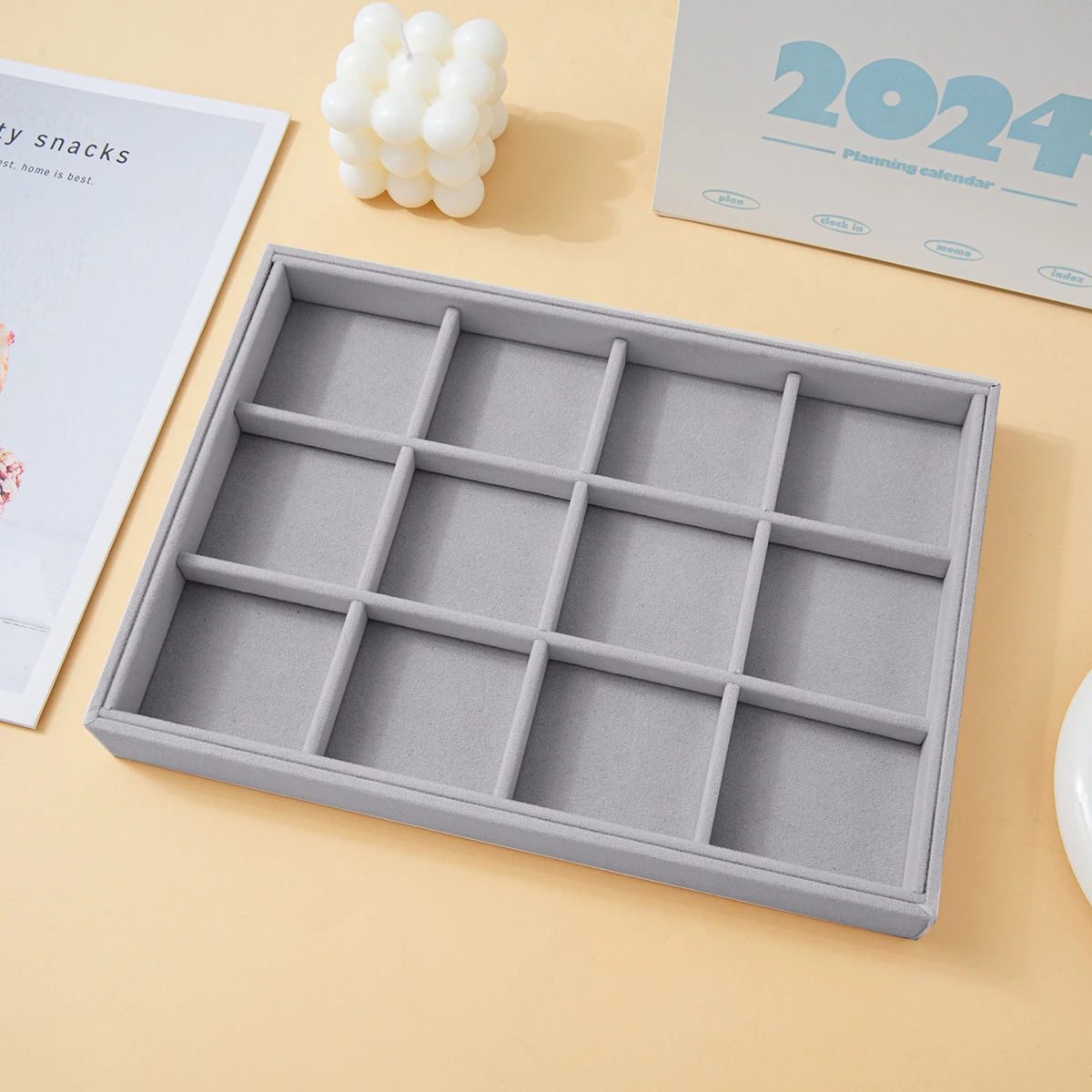 صندوق تخزين كبير للمجوهرات، والأقراط، والخواتم، وصندوق تخزين القلائد، وصينية المجوهرات