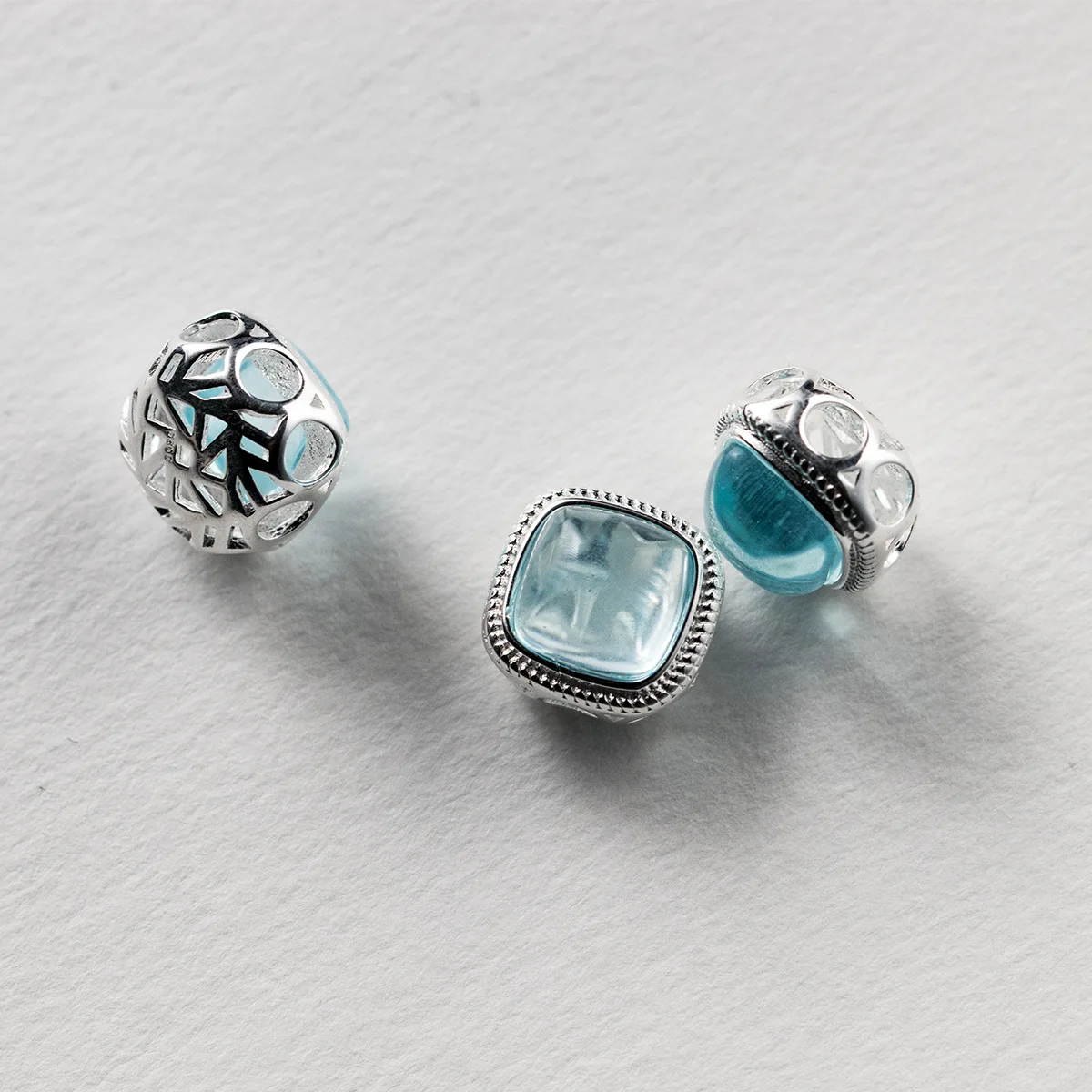 1pc 925 Sterling Silver Exquisite Aquamarine Stone Paved Charm Beads 11x9.5mm Bracelets Bangles Jewelry Spacers DIY Jewelry Make