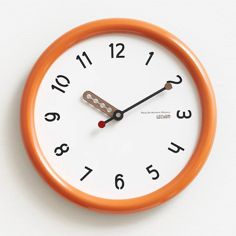 Modern minimalist wall clock for living room, stylish and functional, round clock for wall hanging