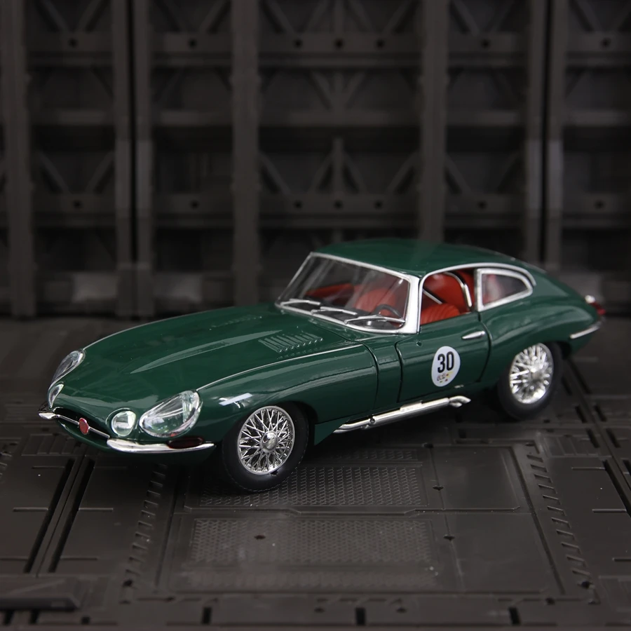 

1:24 имитация E-типа, модная ретро ностальгическая винтажная модель автомобиля, модель автомобиля из сплава, украшение звука и свет, мощность автомобильной промышленности
