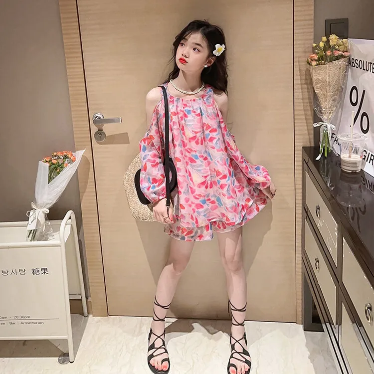 Girls Suits 2024 Summer Small Fresh Set Girls Sun-protective Clothing Off-shoulder Shorts Floral Fashion Two-piece Set Clothes