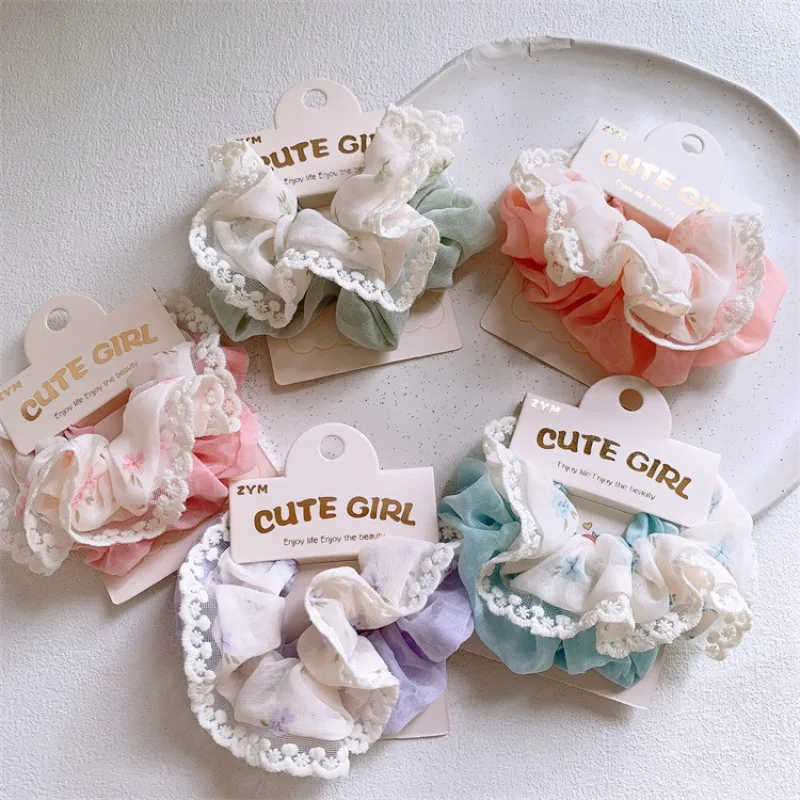 

Sweet Fabric Hair Scrunchies Set Floral Print with Lace Trim Soft Stretchy Elastic for Girls Women Gentle Hold Daily Cute Style