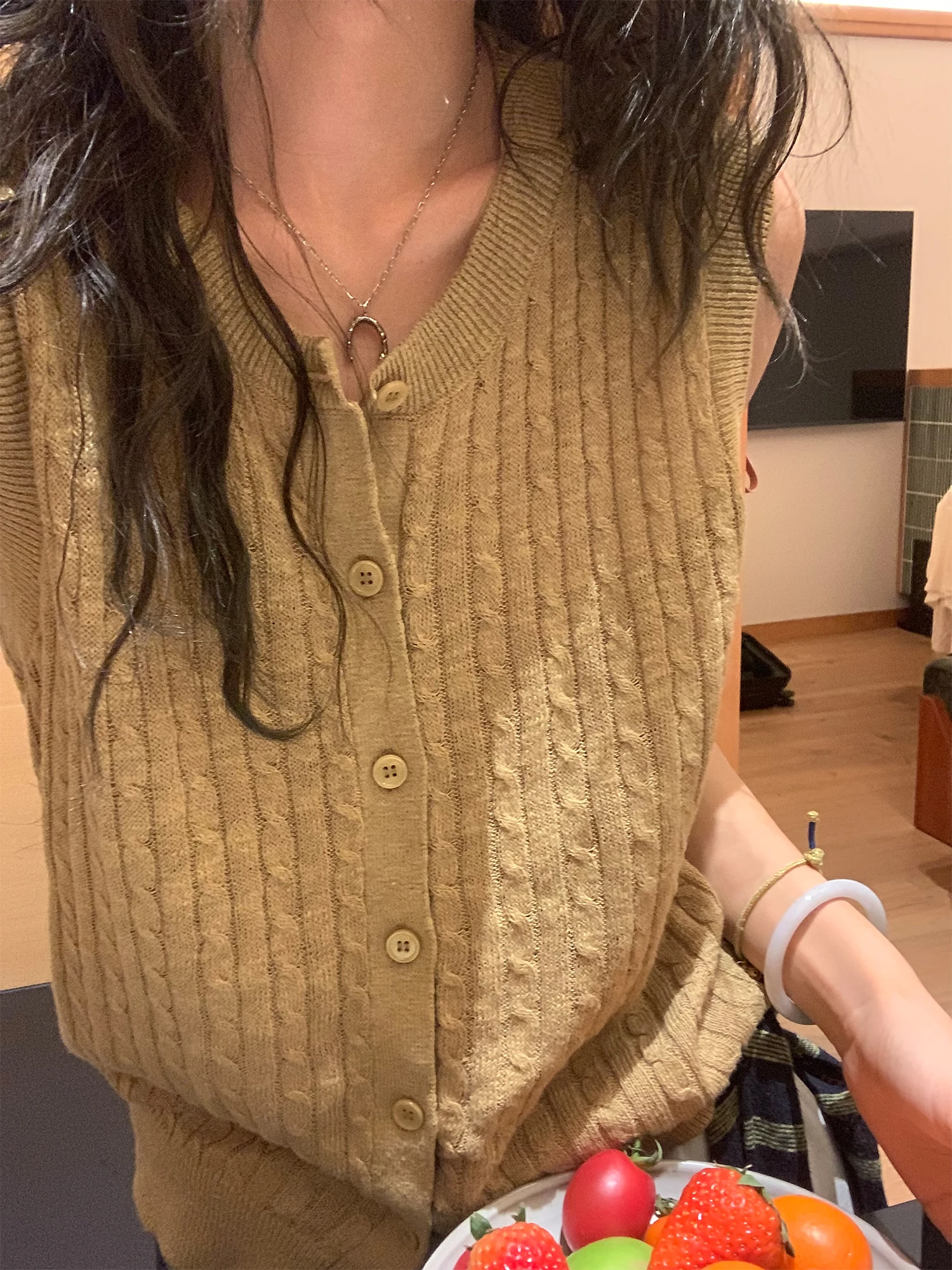 

Новинка Весна-Лето: Женский вязаный жилет с круглым вырезом, облегающий, однотонный, повседневный, из льняной ткани, открытый кардиган, трикотаж.