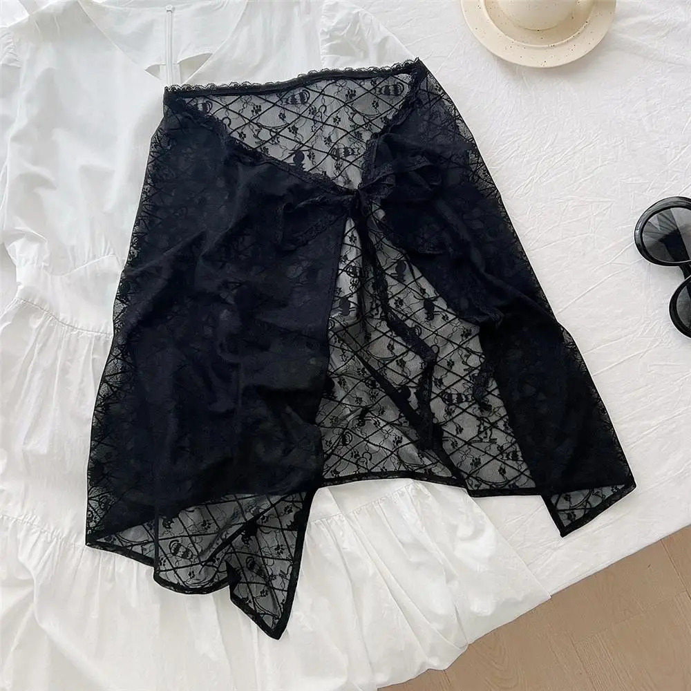 تنورة بطبقات من الدانتيل بتصميم الأزهار على طراز ملابس الشارع الكورية Y2K تنورة شفافة جمالية خفيفة الوزن ورباط الخصر للنساء