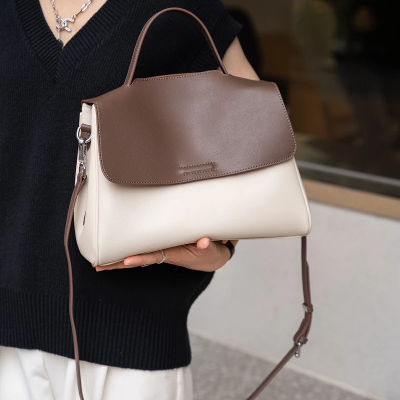 Women\'s Luxury Handbag Fashion Large Capacity Shopping Tote Bag Cowhide One Shoulder Crossbody Bag New Real Leather Commuter Bag