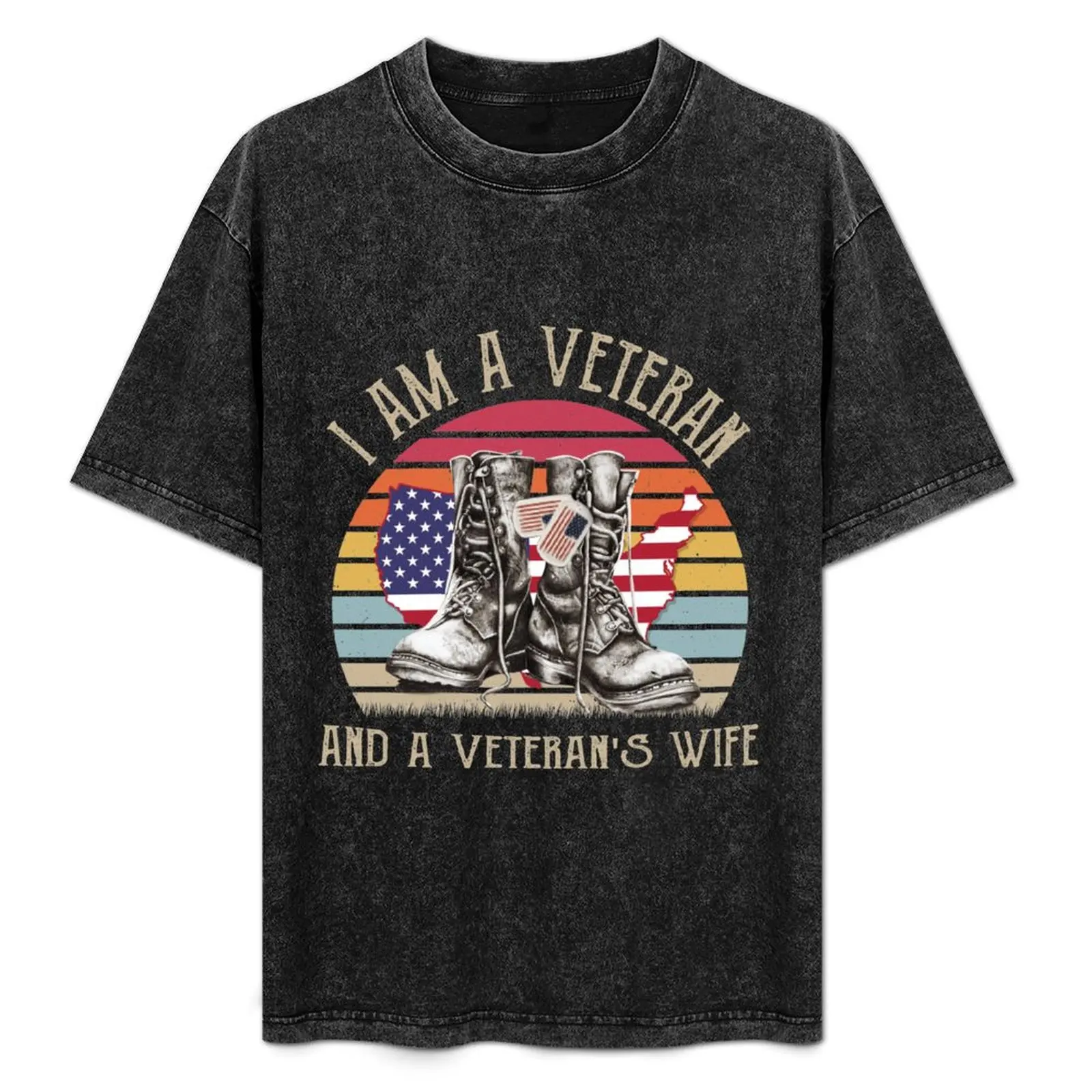 

I Am A Veteran And A Veteran's Wife T-Shirt Work Duty Casual T-Shirt