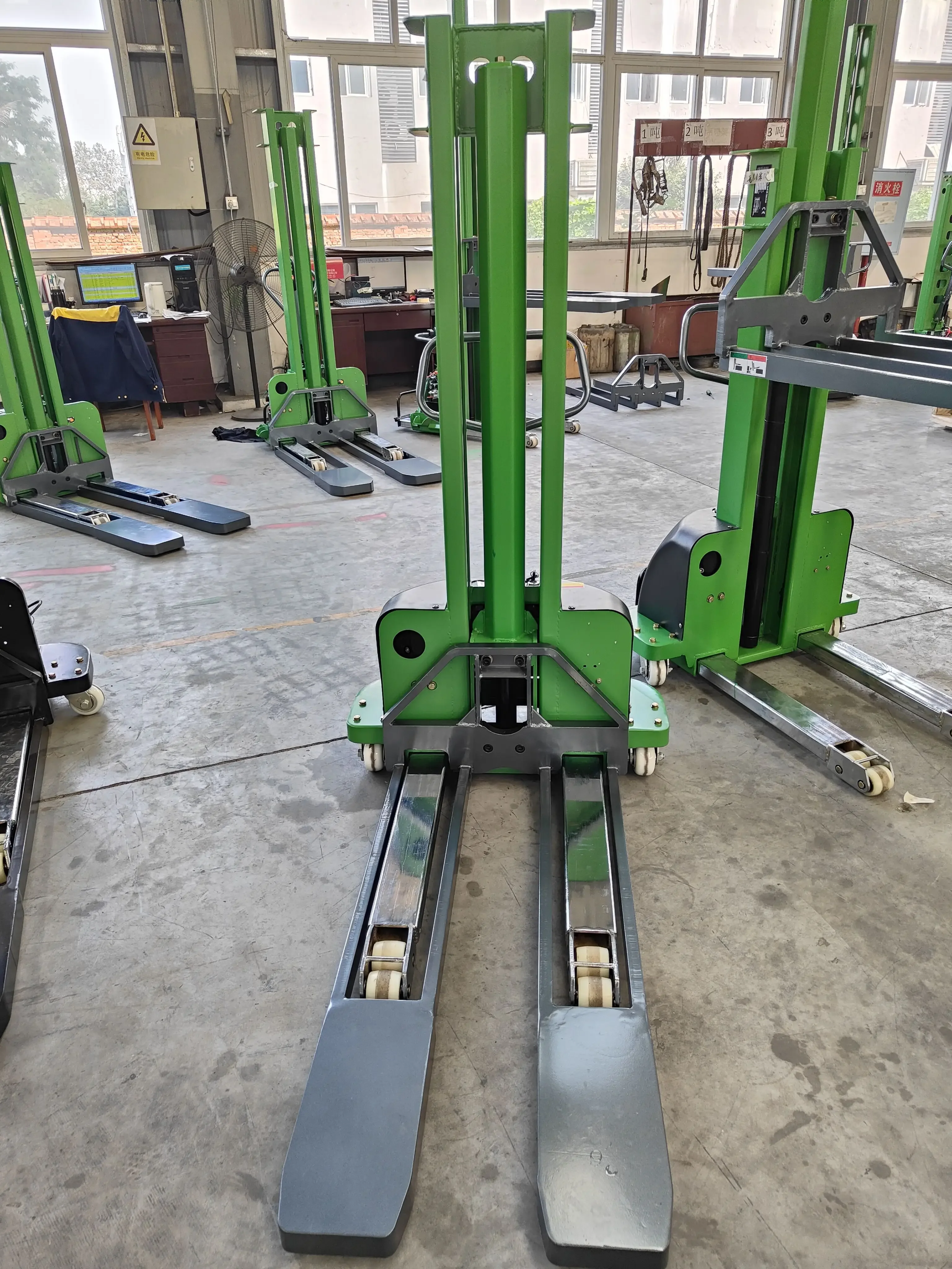 1000kg 1300kg 1500kg Self Load Stacker Full Self Loading Stacker an Truck Climbing on Truck Forklift