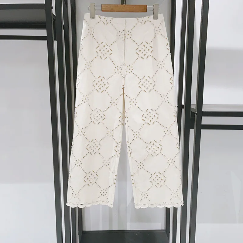 ชุดสูทสองชิ้นสำหรับผู้หญิง ฤดูใบไม้ร่วงและฤดูหนาว ปี 2025 ดีไซน์หรูหรา คอตุ๊กตา แขนยาว หรือกางเกงขายาวเก้าส่วนทันสมัย