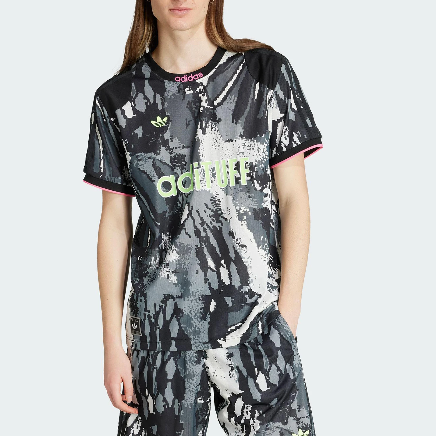 

adidas Originals Men's Printed Vintage Football Jersey T-shirt KD2351