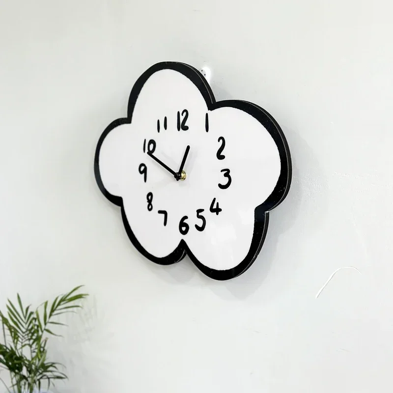 Swaying Cloud Cartoon Mute Clock Living Room Children\'s Room Swing Wall Clock Home Decoration Modern Simple Clock