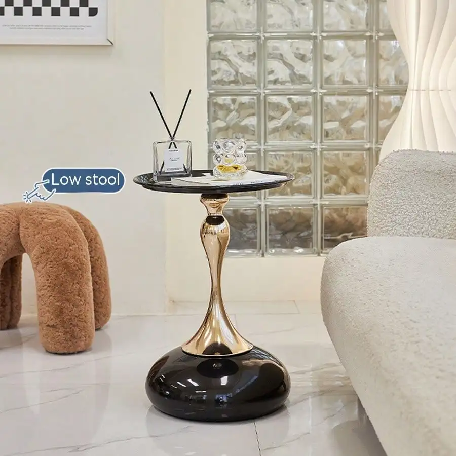 

Прикроватный столик для дивана в американском стиле, маленький обеденный стол для балкона, железный Маленький журнальный столик в стиле ретро, украшение для спальни, домашний офисный стол