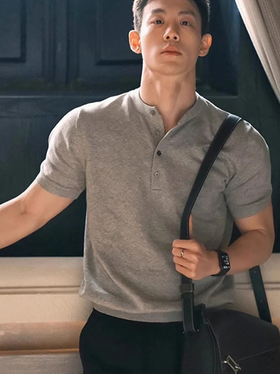 

Футболка Cleanfit Henry Collar для мужчин, летняя, для фитнеса, подчеркивающая мускулатуру, повседневная, однотонная