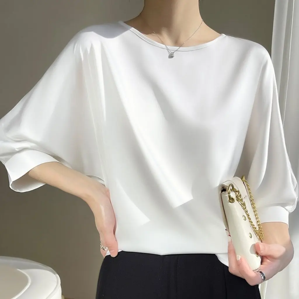 

Women's round Neck Ice Silk T-Shirt Spring New Arrival Seven-Sleeve Short-Sleeved Loose plus Size Top