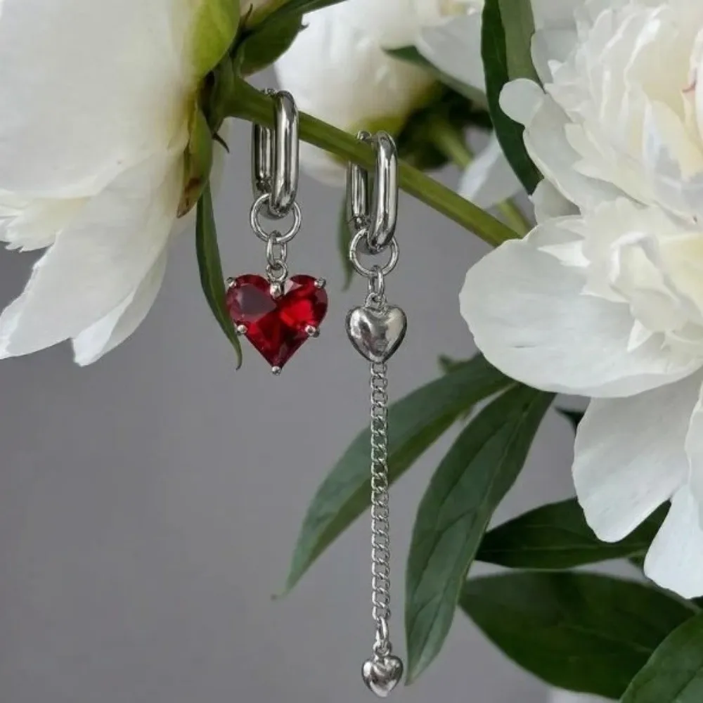 Temperament Tassel Design Asymmetric earrings Heart Shape Elegant Long Pendant Earrings Y2K Zircon Hoop Earrings Daily Wear