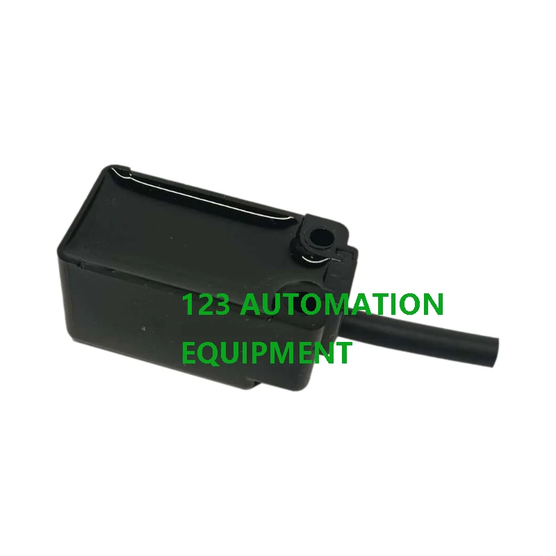 Authentic New Autonics PSE17-5DN 5DP 5DN2 5DP2 Economical Square Proximity Switch Inductive Sensor Distribution Outlet Type