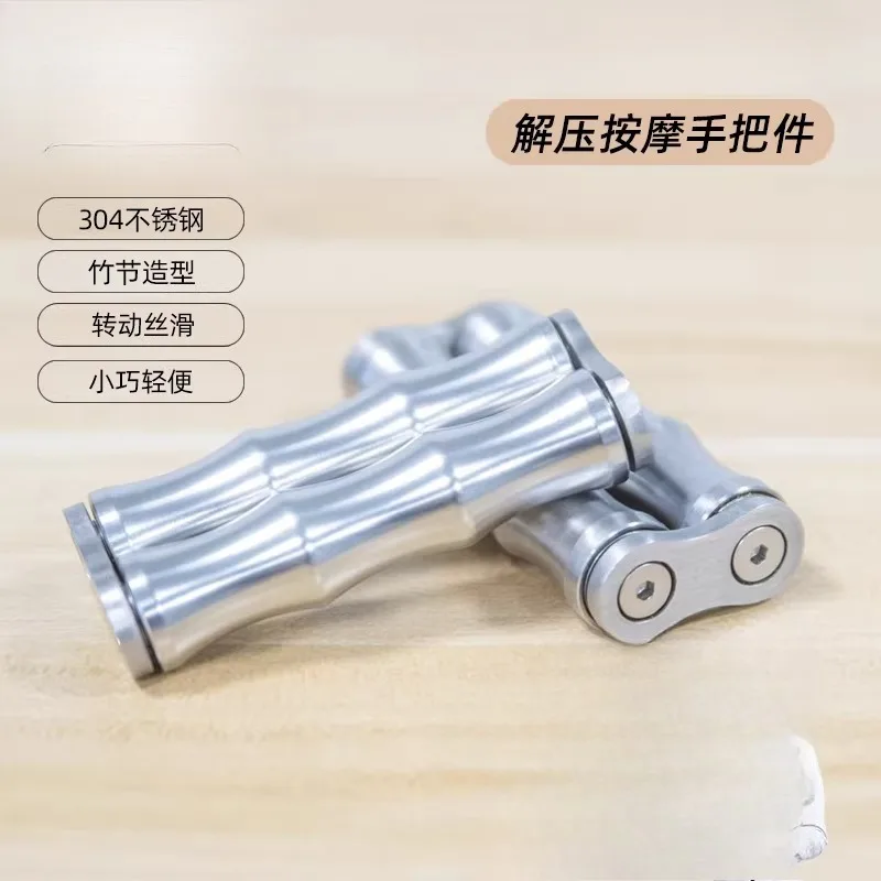 Stainless steel decompression massage handle piece bamboo joint hand roll exercises the finger joints and relaxes the muscles