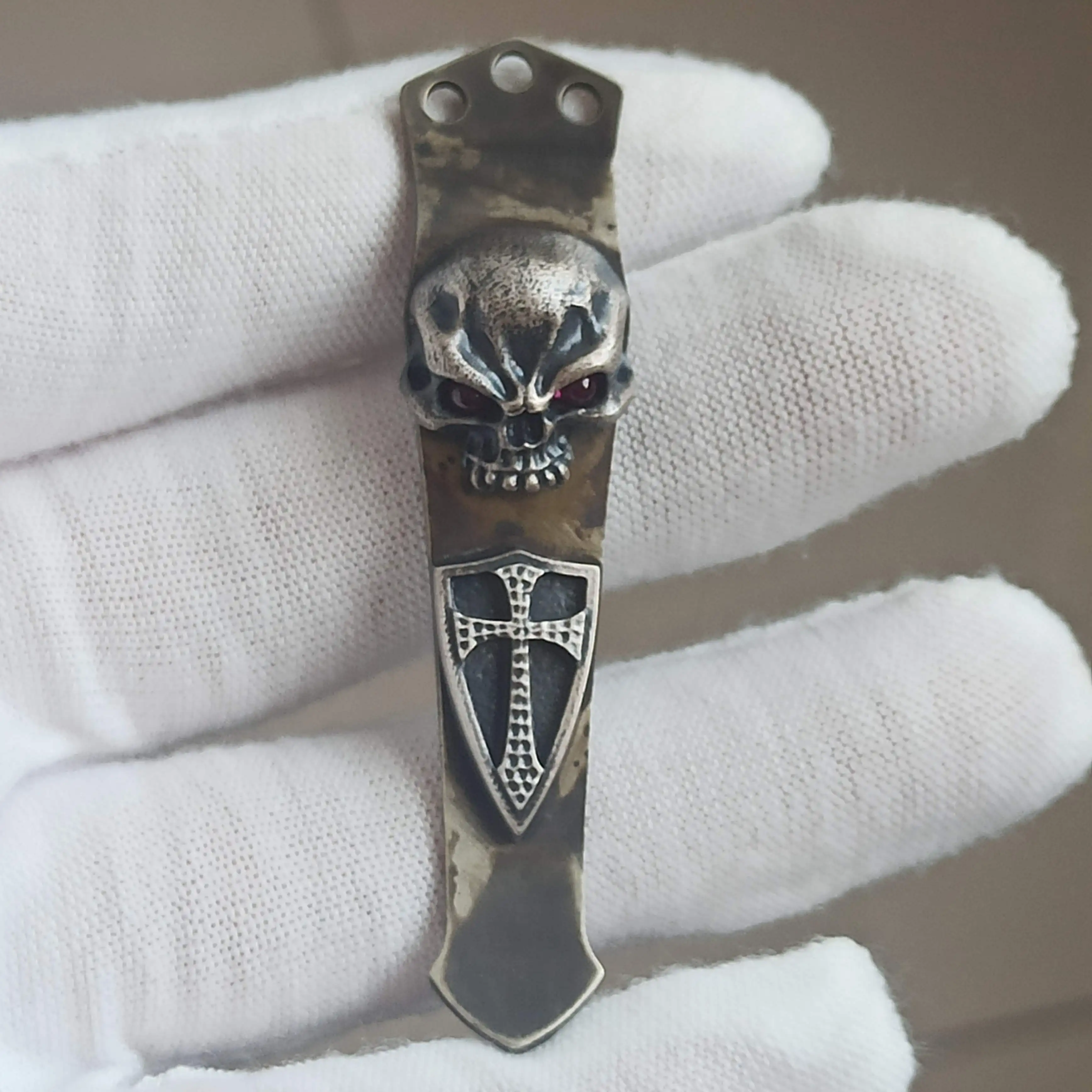 1 Piece Silver Skul… - image