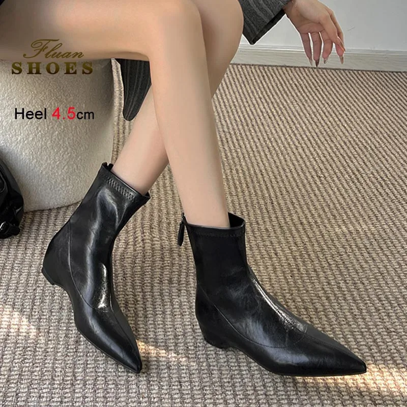 新型ポインテッドトゥショートブーツ 4.5cmミドルヒール レディースアンクルブーツ 秋 フレンチスタイル レディースシューズ ブラック ファッションミドルブーツ