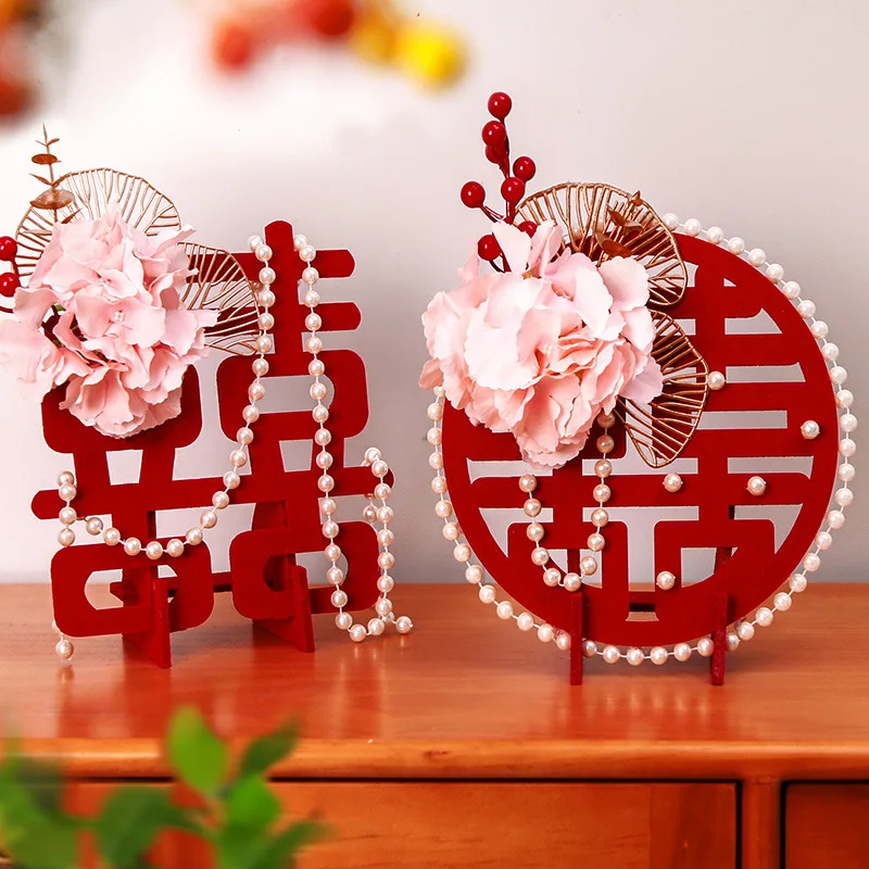 

Traditional Wedding Happy Character Simulation Pearl Flower Living Room Decor Wedding Room Creative Desktop Wedding Supplies