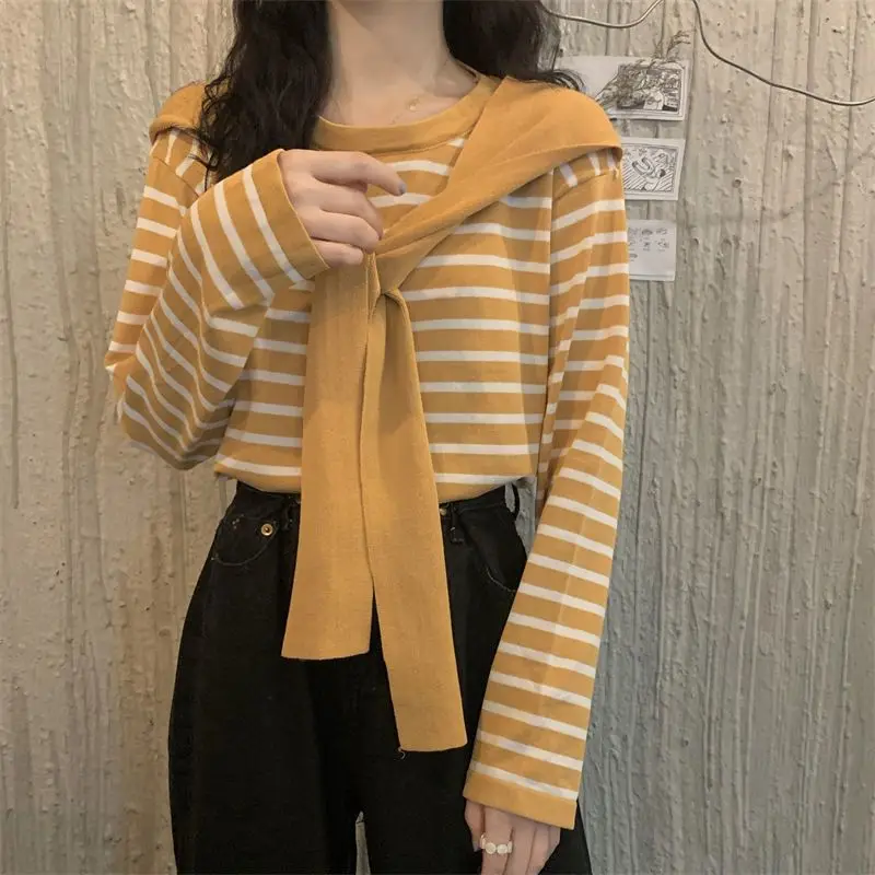 

Korean Version Women's 2024 New Spliced O-Neck Knitted Thin Fake Two-piece Shawl Striped Fashion Loose Casual Long Sleeved Tops