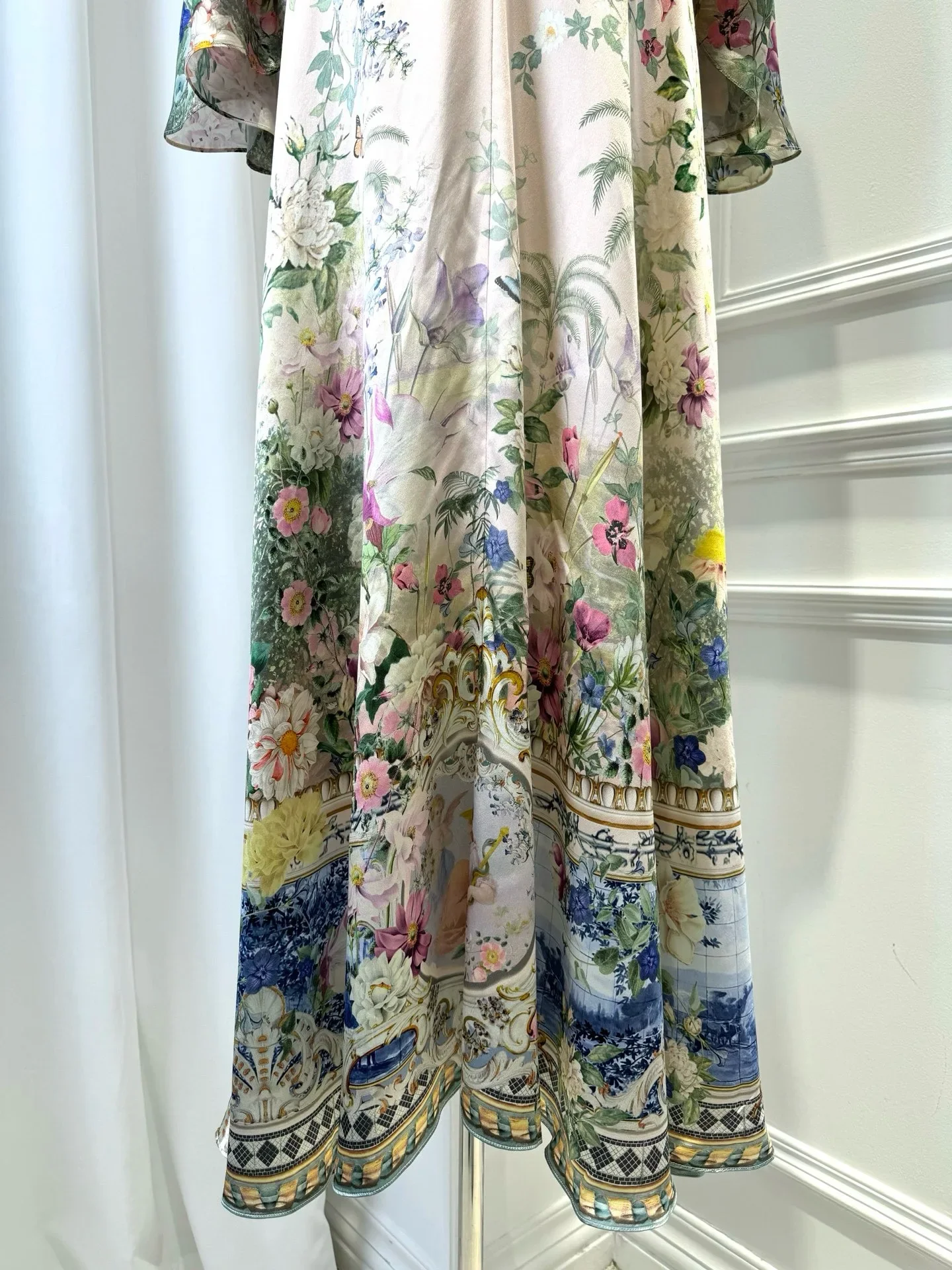 Schwere Perlen Frauen 100 % Seide Langes Kleid 2025 Neue Blumendruck V-ausschnitt Flare Hülse Elegante Damen Robe