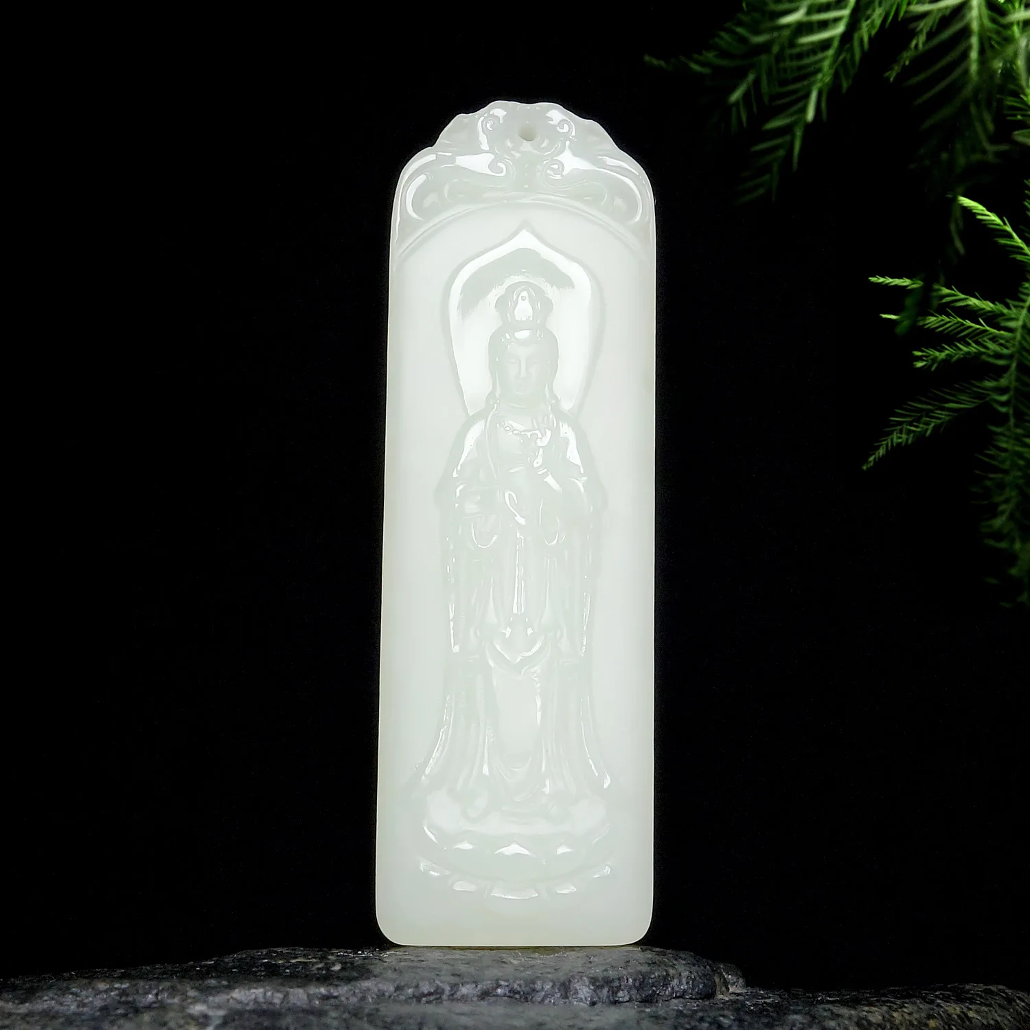 

Fine Jewelry Natural Hetian Nephrite Jade Guanyin Men's Pendant