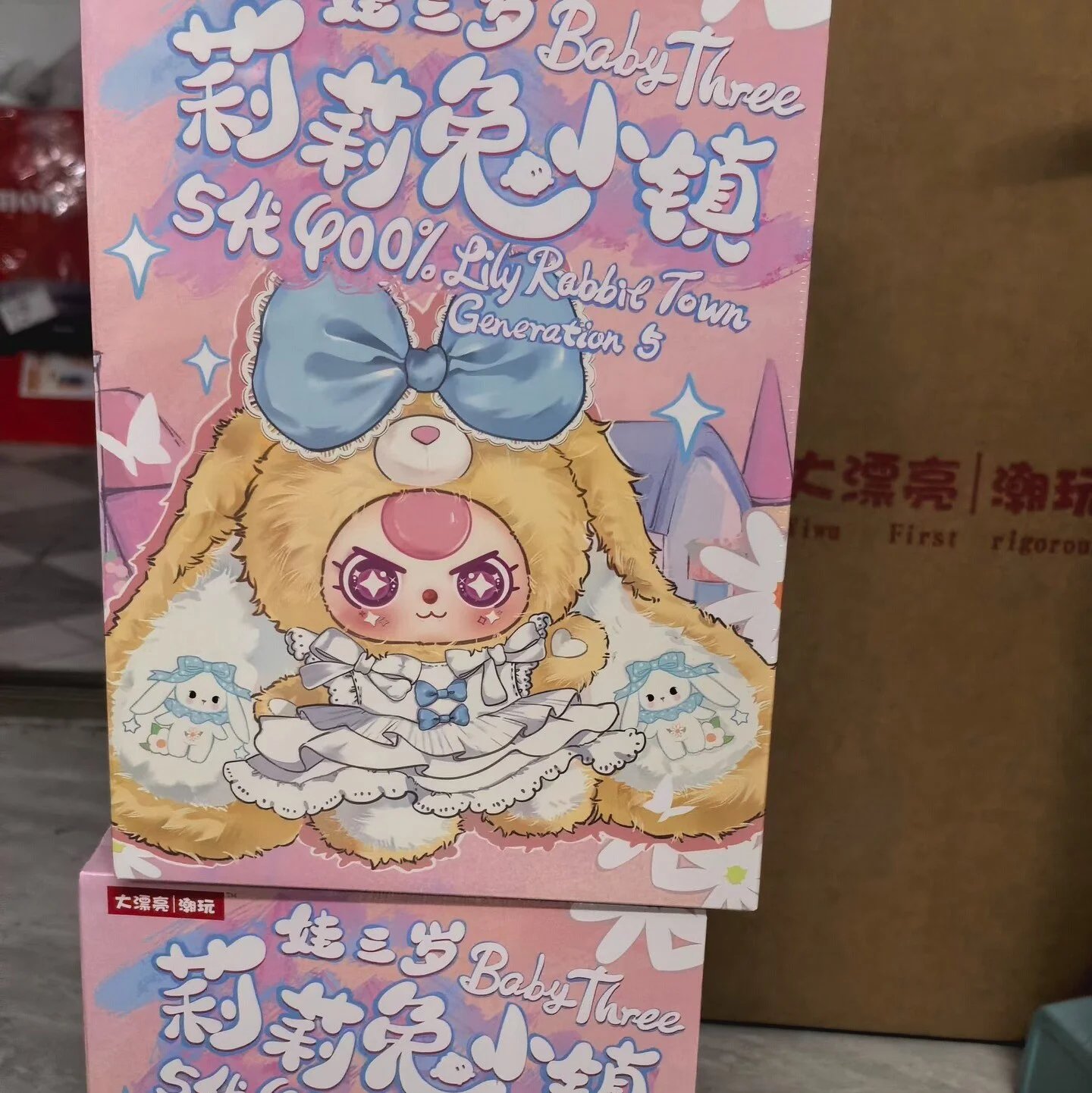 

Кукла-сюрприз Original Baby Three Lily Rabbit Town 5-го поколения, 400% виниловая, коллекционная, для декора дивана, подарок для детей