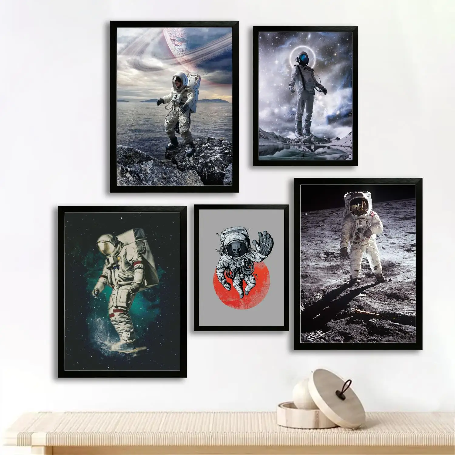 astronaut Canvas Art Poster and Wall Art, Picture Print, Modern Family Bedroom Decor, Posters,Decorative painting