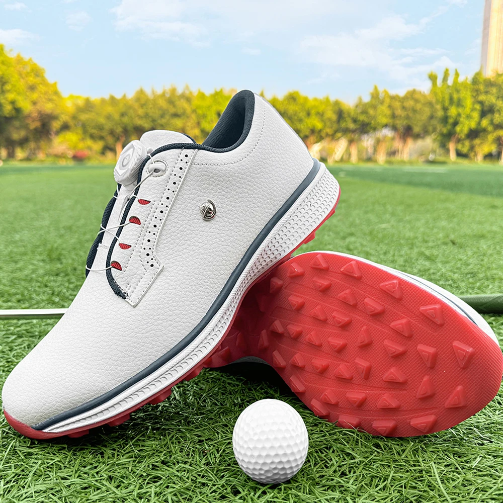 

New Men's Golf Sneakers Large Rotating Buckle Sneakers Fixed Nails Anti slip Golf Sneakers Fashion Classic Casual Leather Shoes