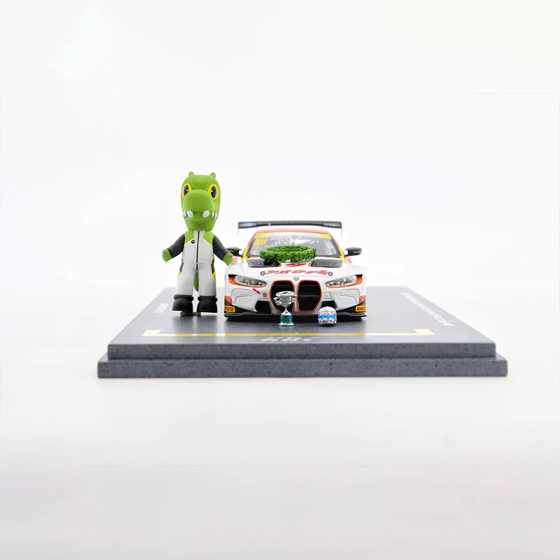 신제품 1:18 1:43 스파크 2024 Krc M4 Gt3 89 그랑프리 스페셜 인젝션 시뮬레이션 레진 미니어처 레이싱 모델 장난감 장식품