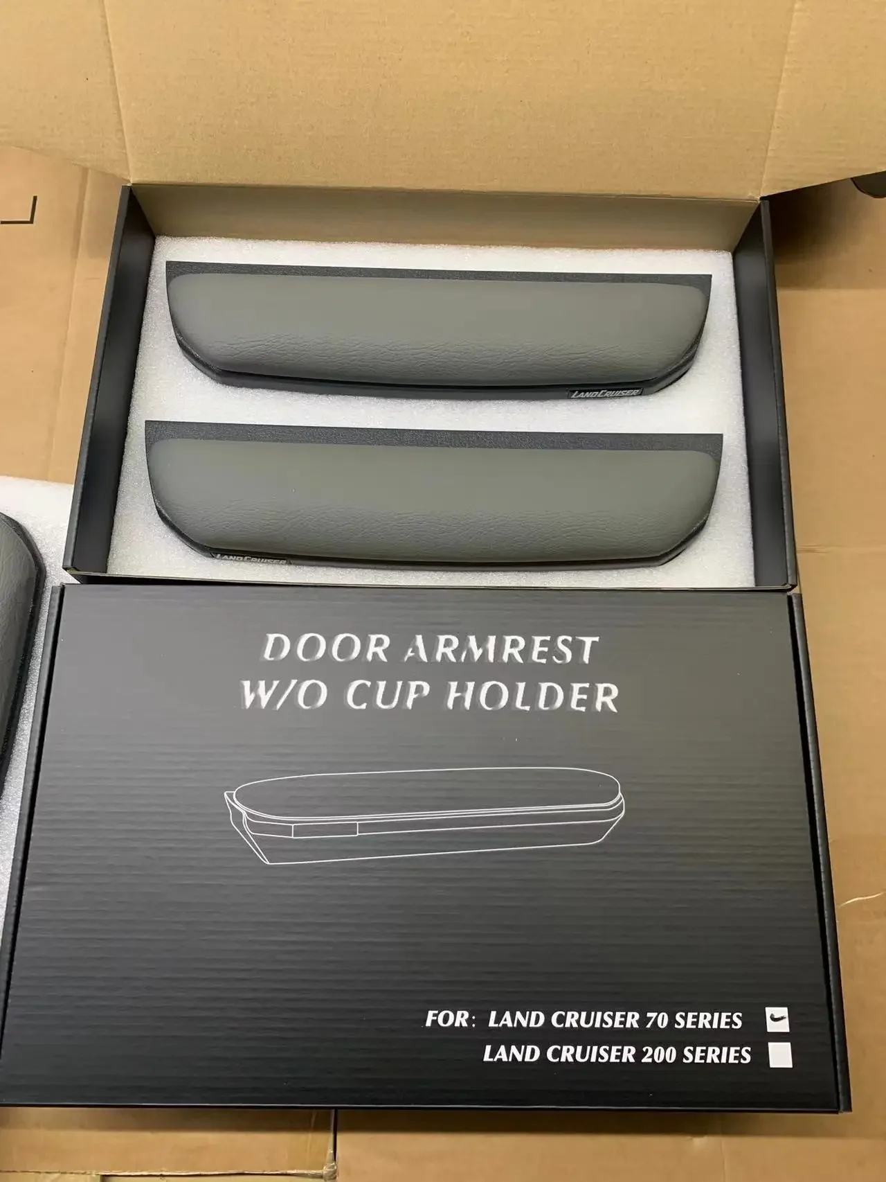 New Door Armrest for   Land Cruiser 70 Series LC70 LC75 LC76 LC79 HZJ78 HZJ76 HZJ79 Accessories Parts