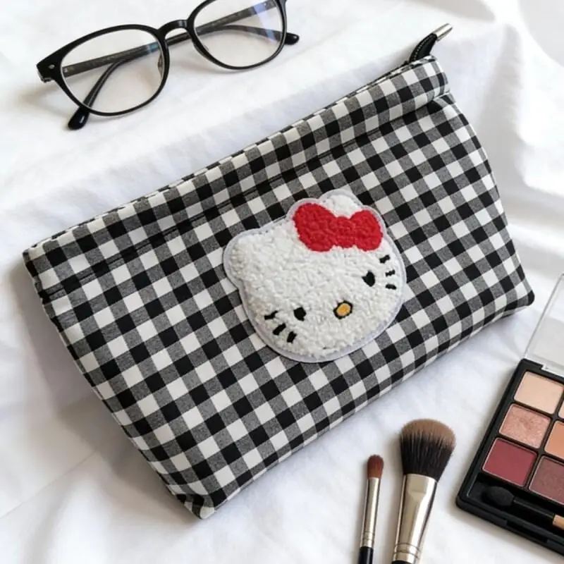 

Женская косметичка-клатч с клетчатым принтом, вместительная сумка для макияжа, дорожный несессер на молнии для помады и туалетных принадлежностей