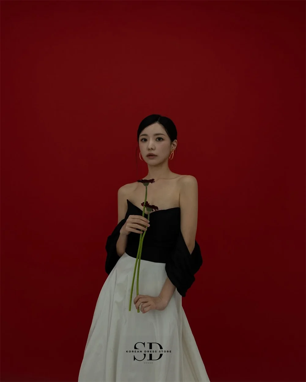 Sondr elegante Japanse trouwjurken op maat gemaakte off-the-shoulder rechter trein bruidsjurk patchwork bruiloft drukknoopjurken